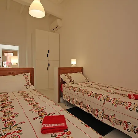 Boschetto Holidays Apartment *